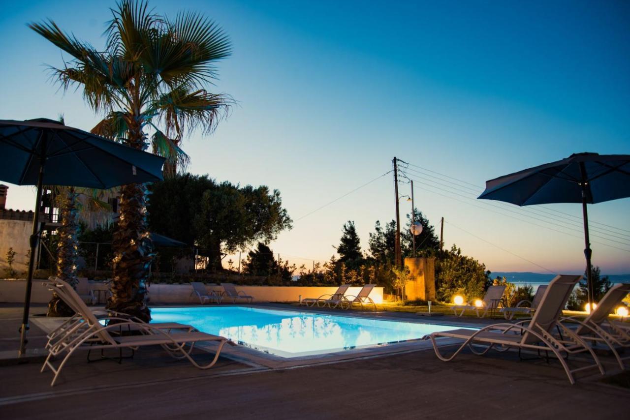Pine Resort Πολύχρονο Εξωτερικό φωτογραφία